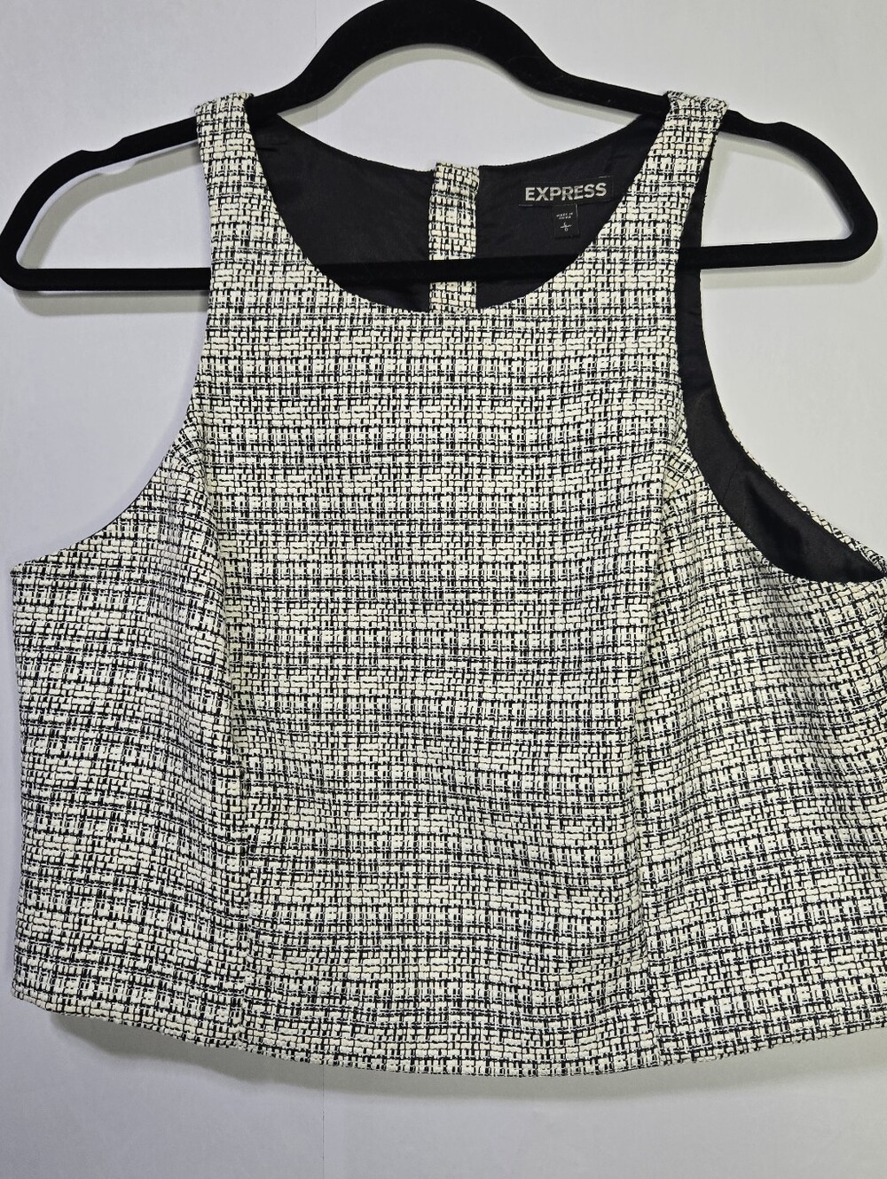 Express Women Size L Black & White Tweed Crop Vest/Top, Bold Zipper Back